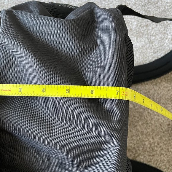 Oakley | Toro Branded Backpack - NWOT - Picture 11 of 11